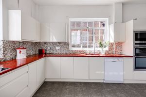 Photo 17- click for photo gallery